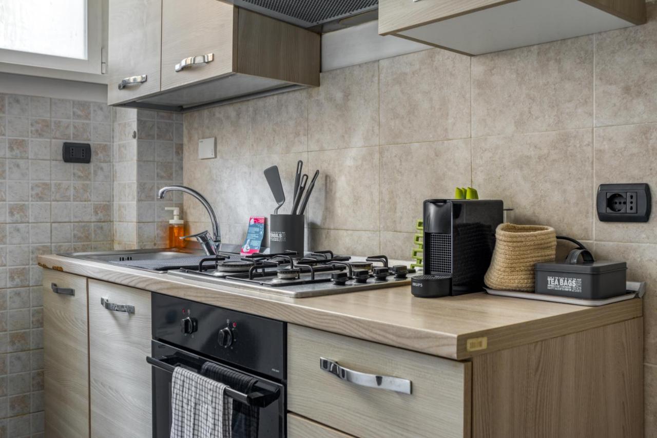 Tiburtina Apartment Roma Ngoại thất bức ảnh